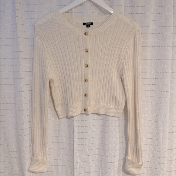 wild fable Sweaters - Wild Fable Crop Button Cardigan